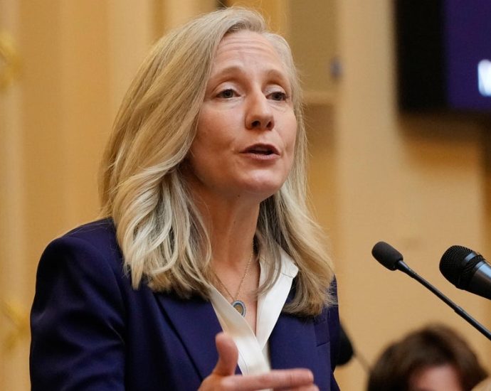 the-traitor-tied-gop-forces-test-democrats-in-high-stakes-virginia-vote