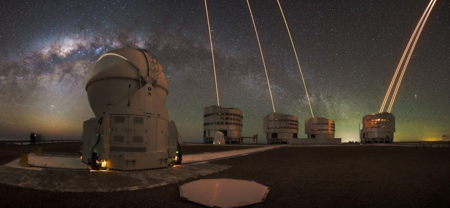 Lasers beam ‘artificial stars’ above Chile | Space photo of the day for Feb. 17, 2026