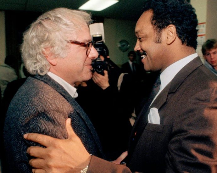 jesse-jackson,-civil-rights-leader-who-helped-launch-progressive-movement,-dead-at-84