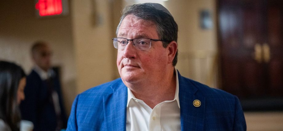 Republican congressman’s anti-Muslim remark prompts calls for his resignation