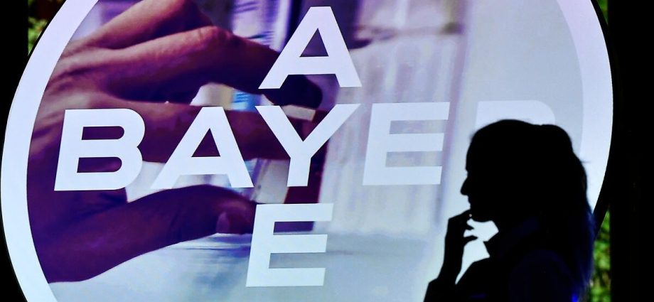 bayer-agrees-to-$7.25-billion-proposed-settlement-over-thousands-of-roundup-cancer-lawsuits