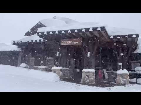 eight-skiers-dead-in-california-avalanche,-ninth-presumed-dead