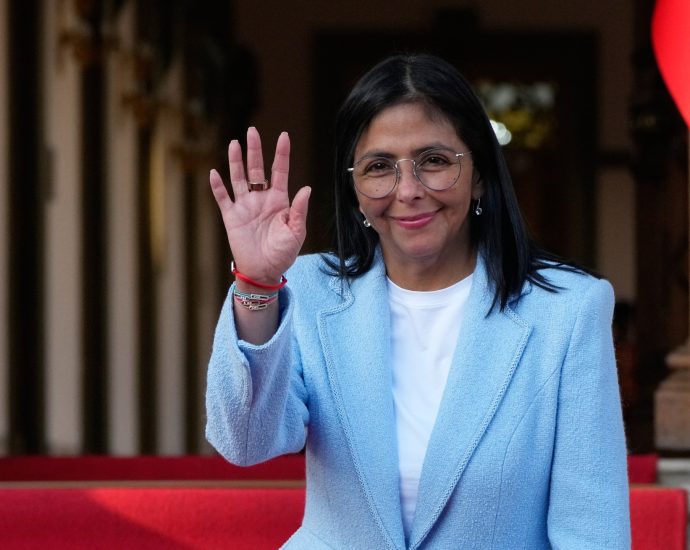 venezuela’s-rodriguez,-colombia’s-petro-say-they-will-meet-‘soon’