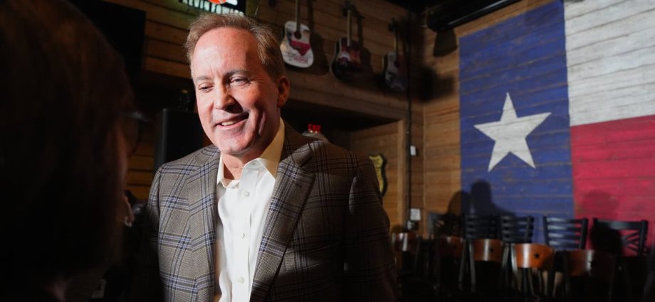 republicans-are-scrambling-to-avert-a-‘massacre’-in-texas-senate-race