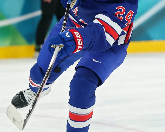 team-usa-eyes-olympic-gold-in-the-women’s-hockey-final