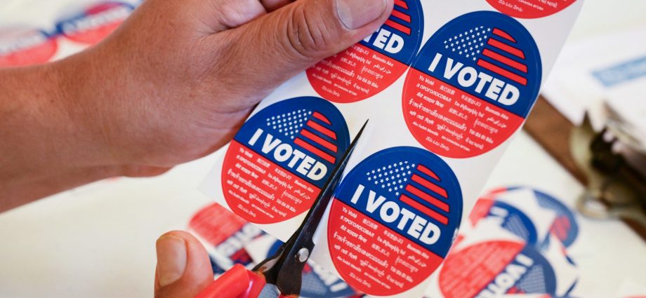 ice-at-the-polls?-arizona-lawmakers-consider-bill-to-allow-that