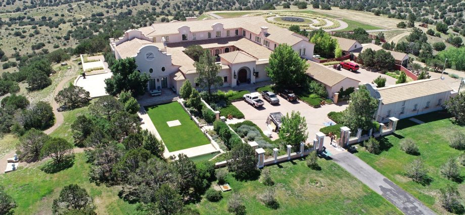 new-mexico-reopens-criminal-probe-related-to-jeffrey-epstein’s-zorro-ranch