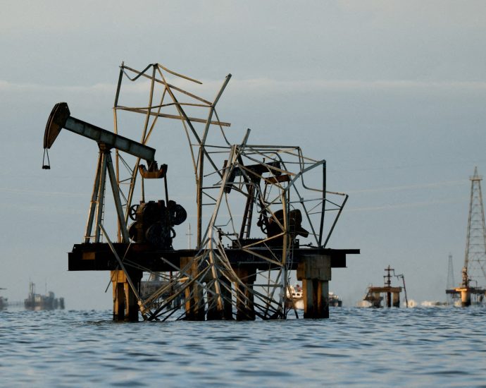 imf-warns-venezuela’s-economy-and-humanitarian-situation-is-‘quite-fragile’