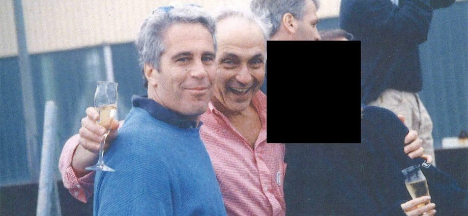 the-epstein-saga-engulfs-les-wexner-—-and-the-ohio-he-helped-build