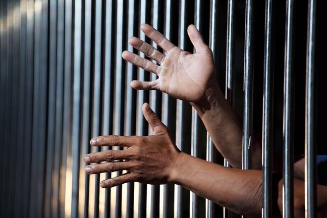 desktop-tech-sent-to-prison-for-an-education-on-strange-places-to-put-tattoos