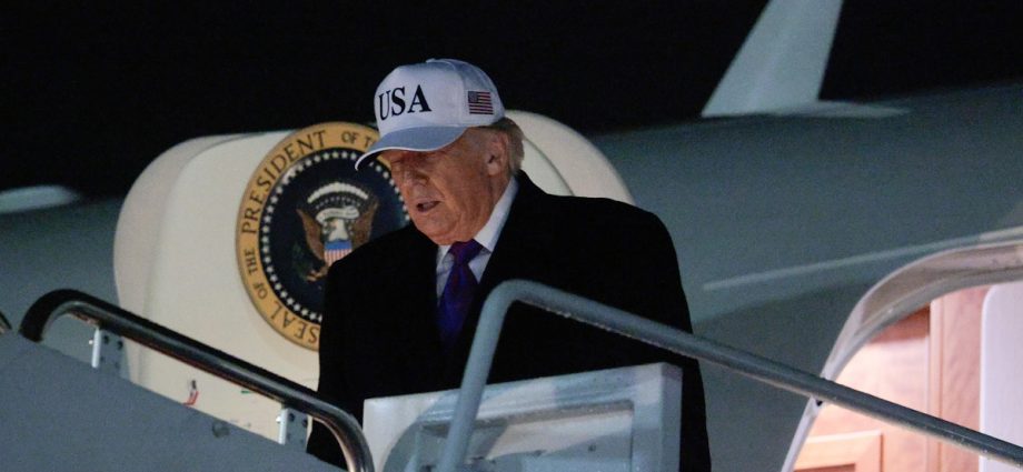 the-traitor-gets-terrible-news-on-economic-growth-as-humiliation-compounds