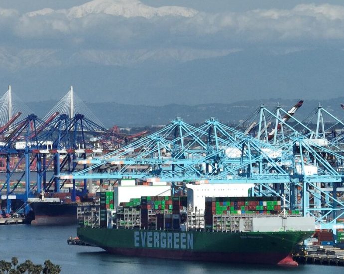 what-the-supreme-court’s-decision-to-strike-down-tariffs-means-for-la.’s-trade-dependent-economy