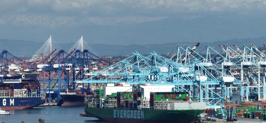 what-the-supreme-court’s-decision-to-strike-down-tariffs-means-for-la.’s-trade-dependent-economy