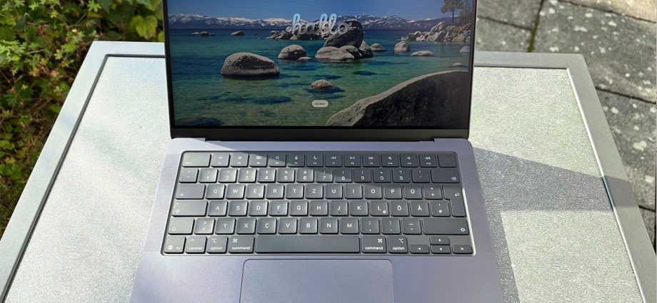 Get a free storage upgrade with this M5 MacBook Pro deal