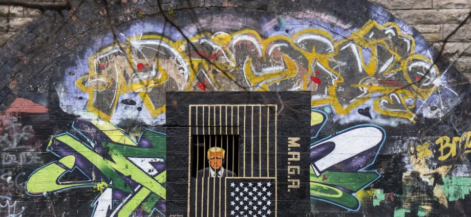 there’s-only-one-way-to-eradicate-trumpenfuhrerism-for-good