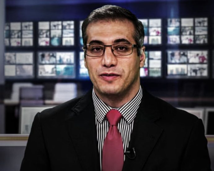 the-fate-of-an-imprisoned-american-journalist-hinges-on-what-the-traitor-and-iran-do-next