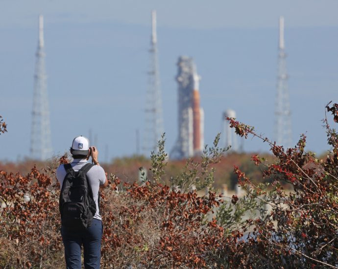nasa-rules-out-march-launch-for-manned-moon-mission-over-technical-issues
