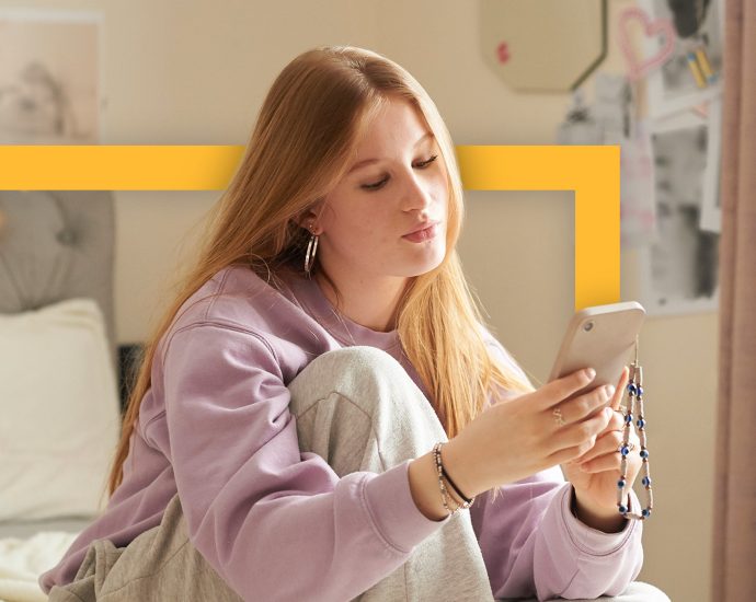 on-trial:-is-social-media-to-blame-for-the-youth-mental-health-crisis?-we-checked-the-science