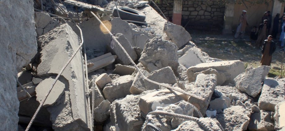 pakistan-carries-out-strikes-in-afghanistan-after-spate-of-suicide-attacks