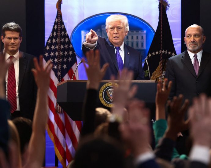 the-traitor-to-raise-us-global-tariff-from-10-to-15%-after-supreme-court-ruling