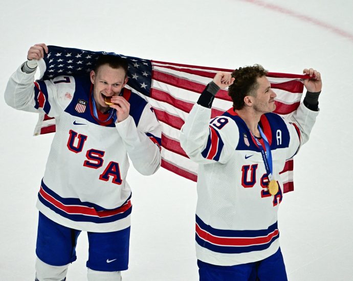 white-house-post-after-us-hockey-win-over-canada-stirs-controversy