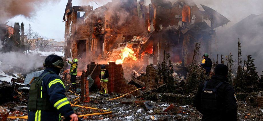 russia-ukraine-war:-list-of-key-events,-day-1,460