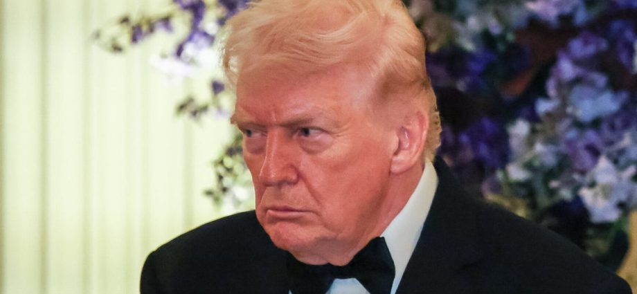 top-‘manosphere’-podcaster-reality-checks-maga-on-traitor-47:-‘not-doing-great…’