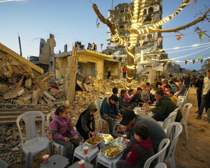 ramadan-in-gaza:-cost-of-iftar-doubles-as-genocidal-war-devastates-economy