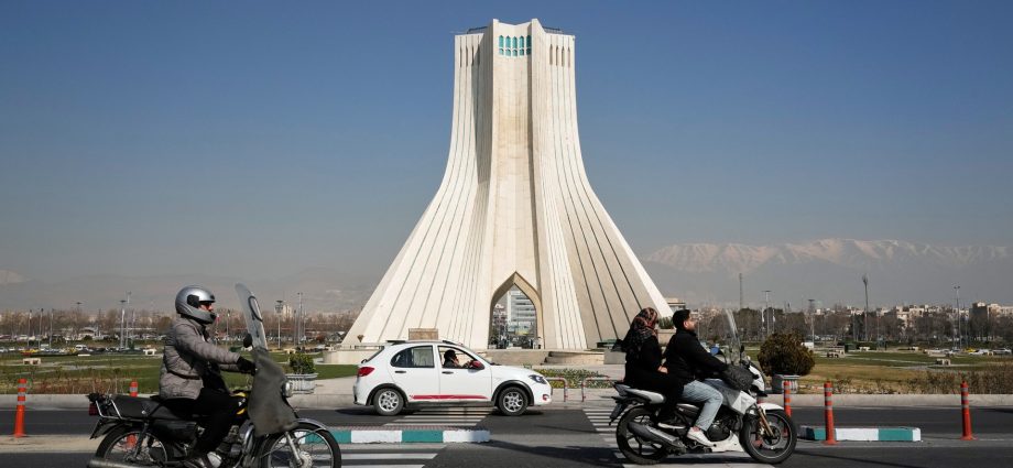 us,-iran-to-meet-in-geneva-thursday,-oman’s-foreign-minister-confirms