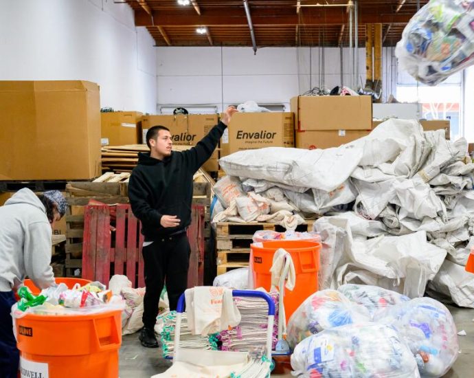 this-company-tries-to-recycle-the-really-difficult-plastics