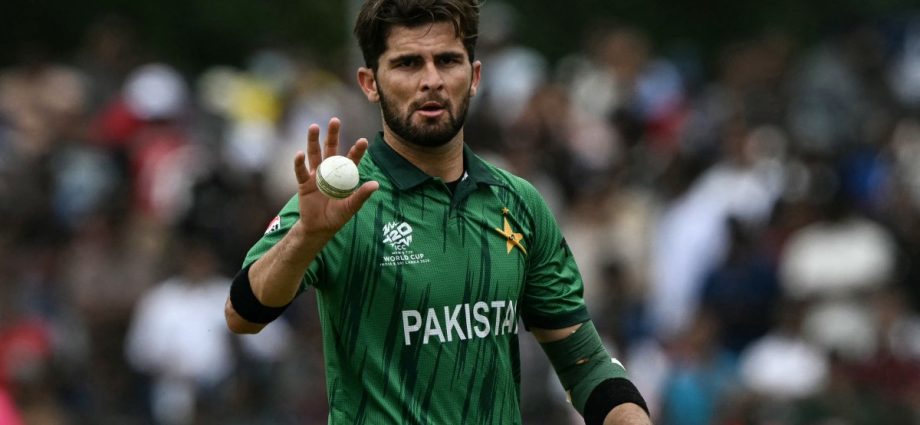 pakistan-vs-england:-t20-world-cup-super-eight-–-team-news,-start-time,-xi