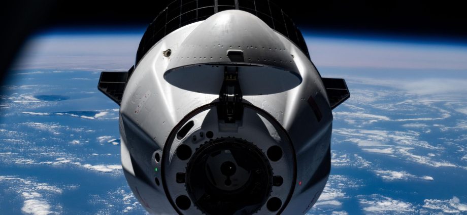 nasa-to-cover-33rd-spacex-resupply-mission-station-departure
