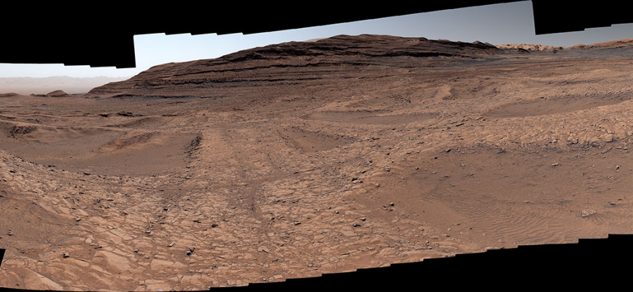 curiosity-surveys-the-boxwork-region