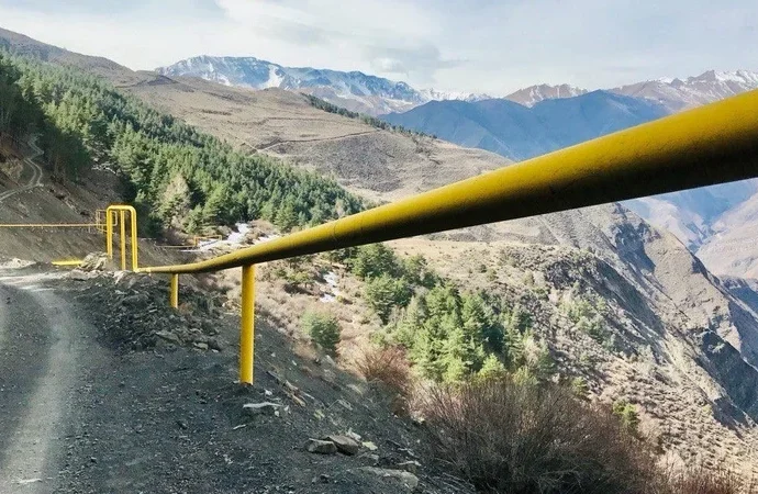 “present-for-putin”:-slovakia-cuts-electricity-flows-for-millions-of-ukrainians-amid-russia’s-winter-terror-and-war’s-fourth-anniversary