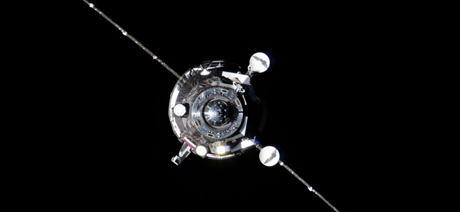 roscosmos-progress-97