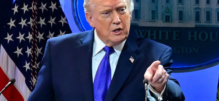 transcript:-the-traitor-seethes-at-bad-polls-as-even-fox-admits-he’s-tanking