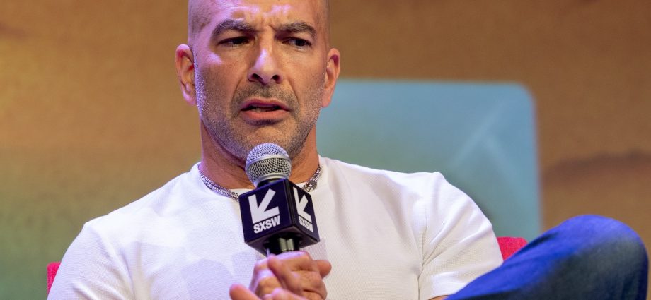 “does-not-erase-the-emails-i-wrote”-:-attia-steps-down-from-cbs-over-epstein-ties