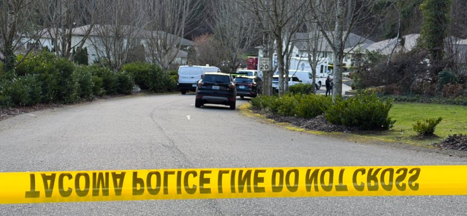 suspect,-four-victims-dead-after-stabbing-attack-in-us-state-of-washington