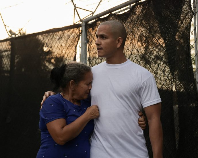 venezuela-reports-over-3,200-people-fully-released-under-new-amnesty-law