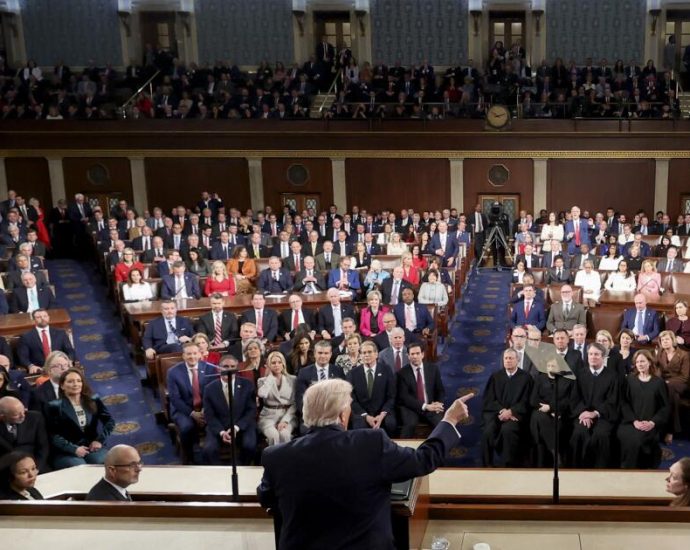 the-traitor’s-plan-for-rising-energy-costs:-pump-oil,-make-data-centers-pay