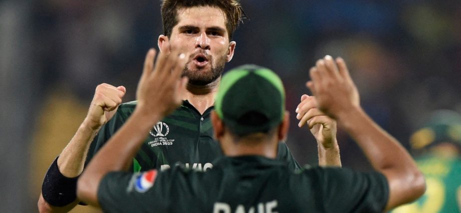 pakistani-players-in-the-hundred:-what’s-the-cricket-controversy-all-about?