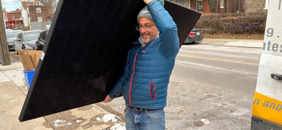 tax-credits-for-solar-panels-are-available,-but-the-catch-is-you-can’t-own-them