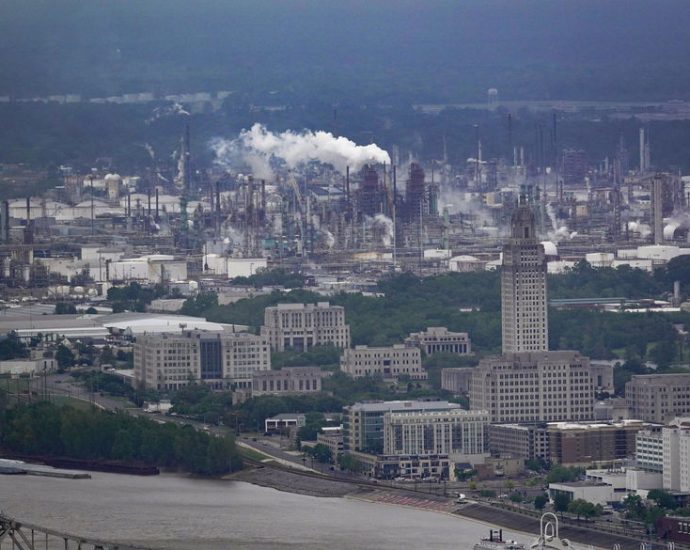 supreme-court-will-hear-exxon’s-effort-to-quash-climate-lawsuits