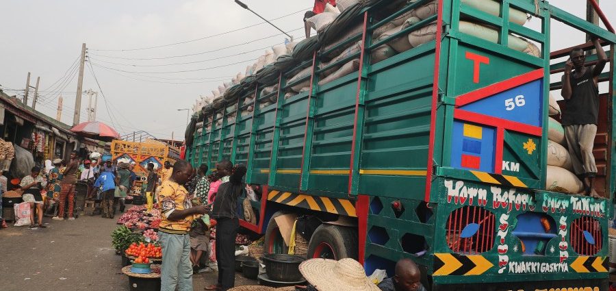 solar-powered-truck-charging-gains-ground-on-south-africa’s-freight-corridors