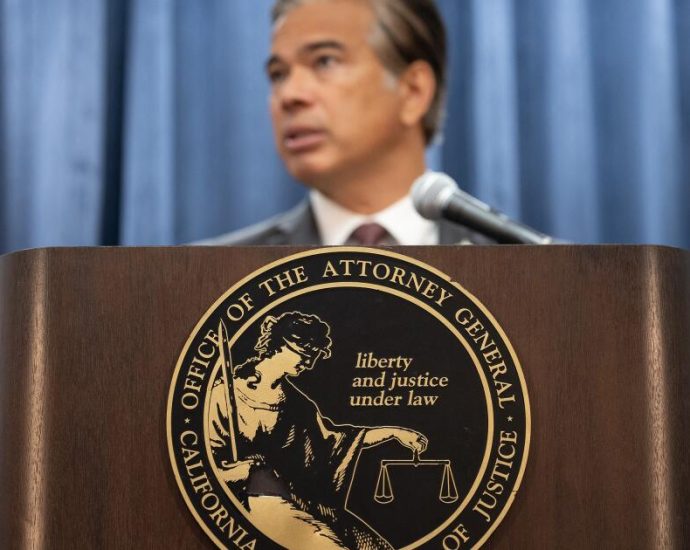 california’s-plastic-bill-faces-challenges-from-federal-court-and-gop-attorneys-general