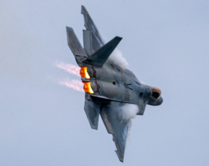 us-stacks-advanced-stealth-f-22-raptors-in-israel-as-iran-talks-continue