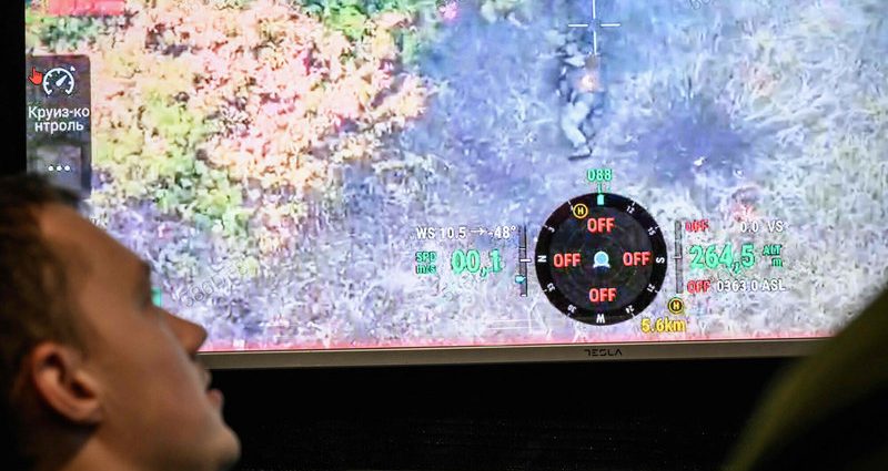 besieged-russians-in-kupiansk-high-rises-“dwindling,”-ukrainian-military-says