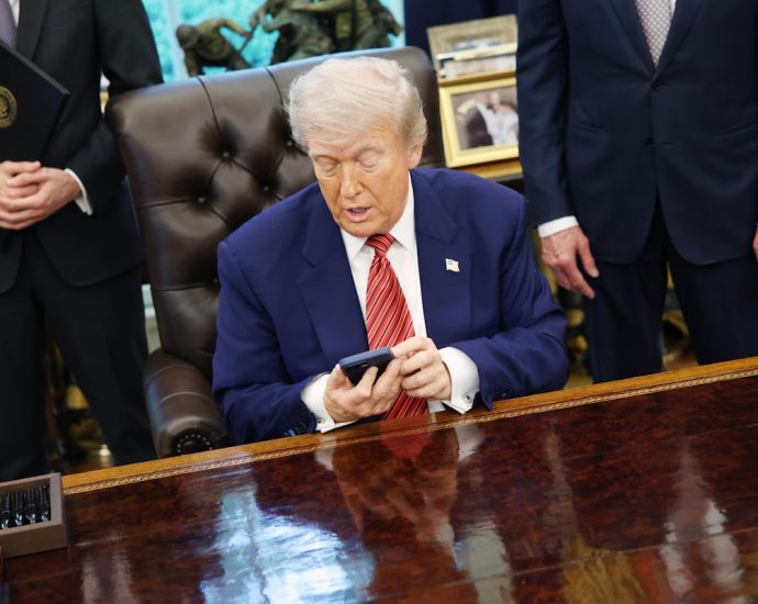 the-traitor-sets-off-middle-east-crisis-with-one-phone-call