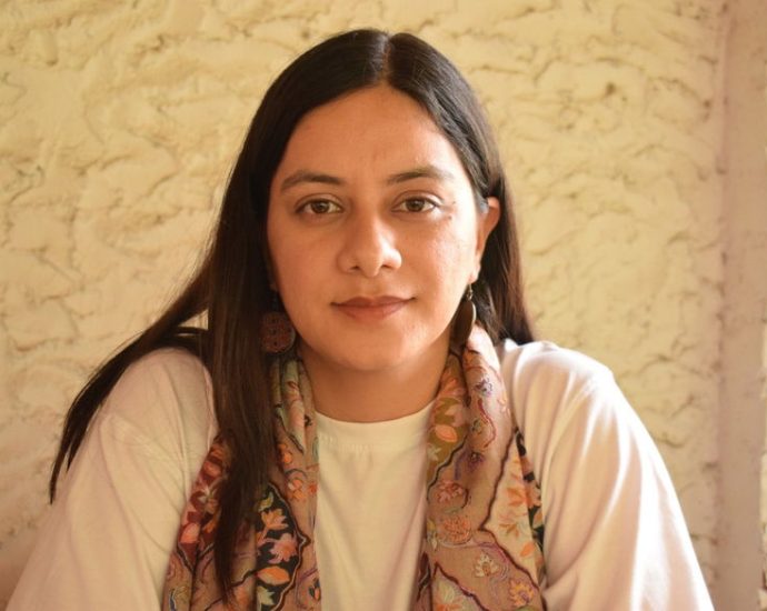 kashmiri-women-authors-are-defying-censorship-and-prejudice