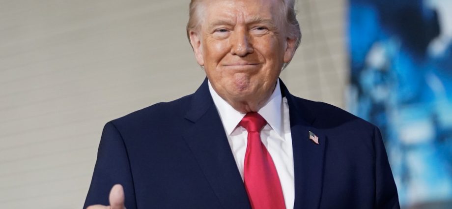 the-traitor’s-effort-to-steal-the-midterms-is-getting-serious